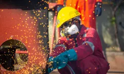 Geri dönüşümcüler, güçlü yük piyasaları ve düşen çelik fiyatlarıyla karşı karşıya