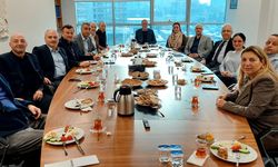 KOSDER yönetim kurulu ve eski dönem başkanları bir araya geldi