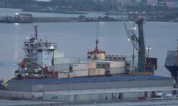Dron saldırısına uğrayan gemi Samsun Limanı’na demirledi