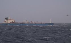 Fransa’nın el koyduğu "Grinch" tankeri Marsilya'da limana çekildi