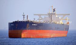 Süper tankerler, Venezuela petrol ihracatına yeniden başladı