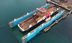 Özata Tersanesi, tam elektrikli feribot NB101 Misterøy'u denize indirdi