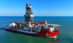 Çağrı Bey sondaj gemisi Somali'ye uğurlandı