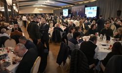 Denizcilik camiası Gemi Brokerleri Derneği'nin iftar yemeğinde buluştu