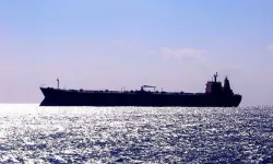 Danimarka Boğazları’nda Rusya’nın gölge filo trafiği sürüyor