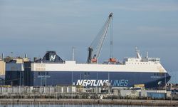 İzmit’te OYAK Limanı’nda gerginlik: Araç gemisi açıkta geri çevrildi iddiası