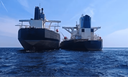 Malezya açıklarında yasa dışı STS operasyonu: İki tankere el konuldu