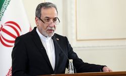 Arakçi: Hürmüz Boğazı açık, temas halinde güvenli geçiş sağlamaya hazırız