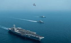 CENTCOM, İran’ın USS Abraham Lincoln uçak gemisini vurduğunu yalanladı