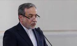 İran Dışişleri Bakanı Arakçi: Hürmüz Boğazı sadece ABD ve müttefiklerine ait gemilere kapalı