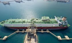 Katar LNG üretimini durdurdu