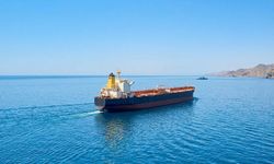 Denizdeki İran petrolüne muafiyet kapıda