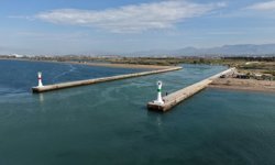 Manavgat mendirekte bulunan 2 deniz feneri yenilendi