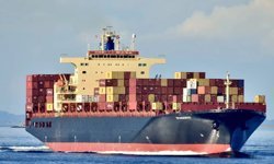 Körfez’de gerilim tırmanıyor: İran “EPAMINODES” gemisine el koydu