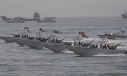 İran'ın küçük botları büyük tehdit