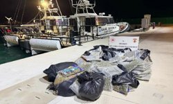 Ayvalık açıklarındaki tekneye uyuşturucu operasyonu