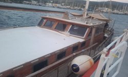 Su alan tekne tersaneye çekildi