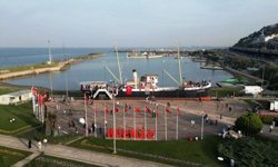 Bandırma Vapuru yeni yerine taşınıyor