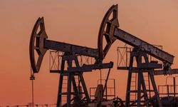 Hürmüz gerilimi petrolü yeniden yükseltti
