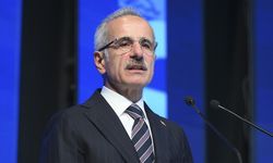 "Mersin limanları Orta Koridor ve Kalkınma Yolu’na yüksek hızda bağlanacak"