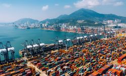 Çin'in ticaret fazlası beklentileri aştı