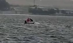 Küçükçekmece Gölü’nde kano alabora oldu