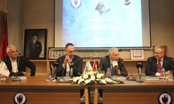 Mersin'de ‘Antik Dünyanın Kalbi Limanlar' kitabı tanıtıldı
