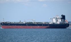 Fransa, Rus petrol tankerine Atlantik'te müdahale etti