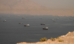 Hürmüz Boğazı’nda tanker trafiği arttı