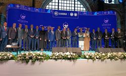 Türk denizciliğinin başarıları zirvede ödüllendirildi