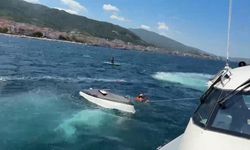 Yalova'da yelkenli tekne alabora oldu