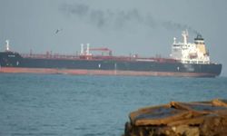 Yemen açıklarında tankere silahlı kişiler el koydu