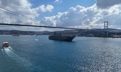 30 Ağustos'ta Deniz Kuvvetleri gemileri İstanbul Boğazı'ndan geçiş yaptı