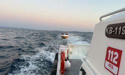Çanakkale Boğazı’nda sürüklenen tekne kurtarıldı