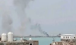 Husilerden Yemen'deki limana saldırı