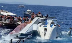Teknenin battığını fark edip, yardıma koştu en az 100 kişiyi kurtardı