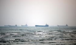 FT: ABD, Hürmüz’de tankerlere hava savunma desteğini sınırlandırdı