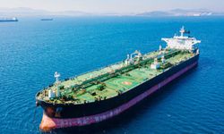 Süper tanker kiraları 40 kat arttı