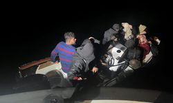 Kıyı gözetleme aracı tespit etti, yakalandılar