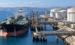 ABD ablukası İran’ın denizdeki petrol stoklarını eritti