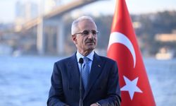 Uraloğlu: Türk sahipli deniz ticaret filomuz 2 bin 262 gemiye çıktı