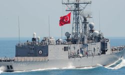 TCG Gaziantep ve Charles de Gaulle uçak gemisinden hava savunma eğitimi