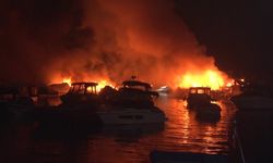 Caddebostan yat limanında 6 tekne alev alev yandı