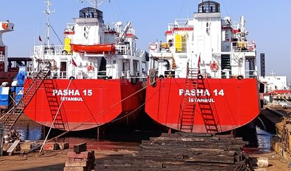 PASHA 14 ve PASHA 15 akaryakıt barçları hizmete alındı