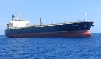 İran “Hürmüz’de bir tanker mayına çarptı” dedi, ABD yalanladı