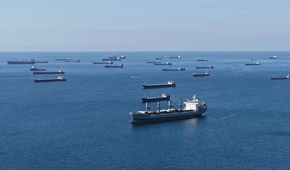 Karadeniz’de yaklaşık 80 gemi liman ve demir sahalarında bekliyor