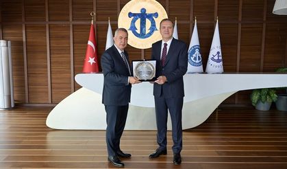 İMEAK DTO’da devir teslim töreni yapıldı
