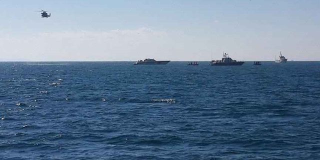 Yunanistan’da askeri uçak denize düştü