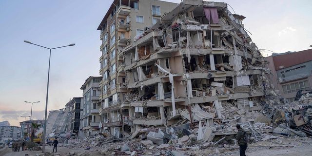 BM: Deprem bölgesine ihtiyaç duyulması halinde ek desteğe hazırız