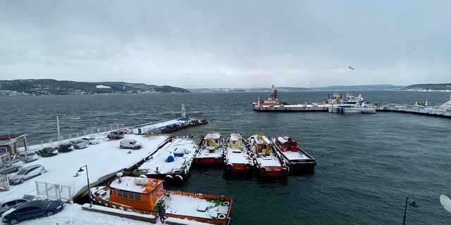 Çanakkale Boğazı transit gemi geçişlerine açıldı